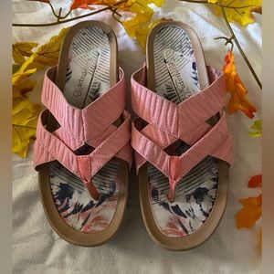 Baretraps sandals women size 9 pink